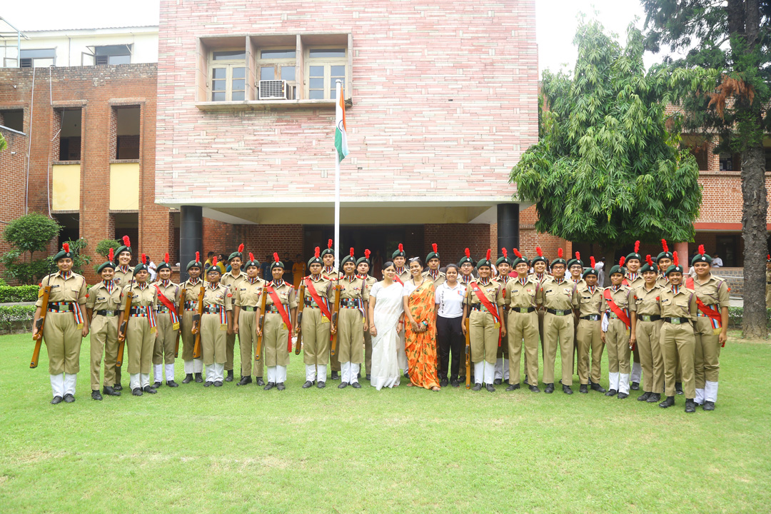 Miranda House College